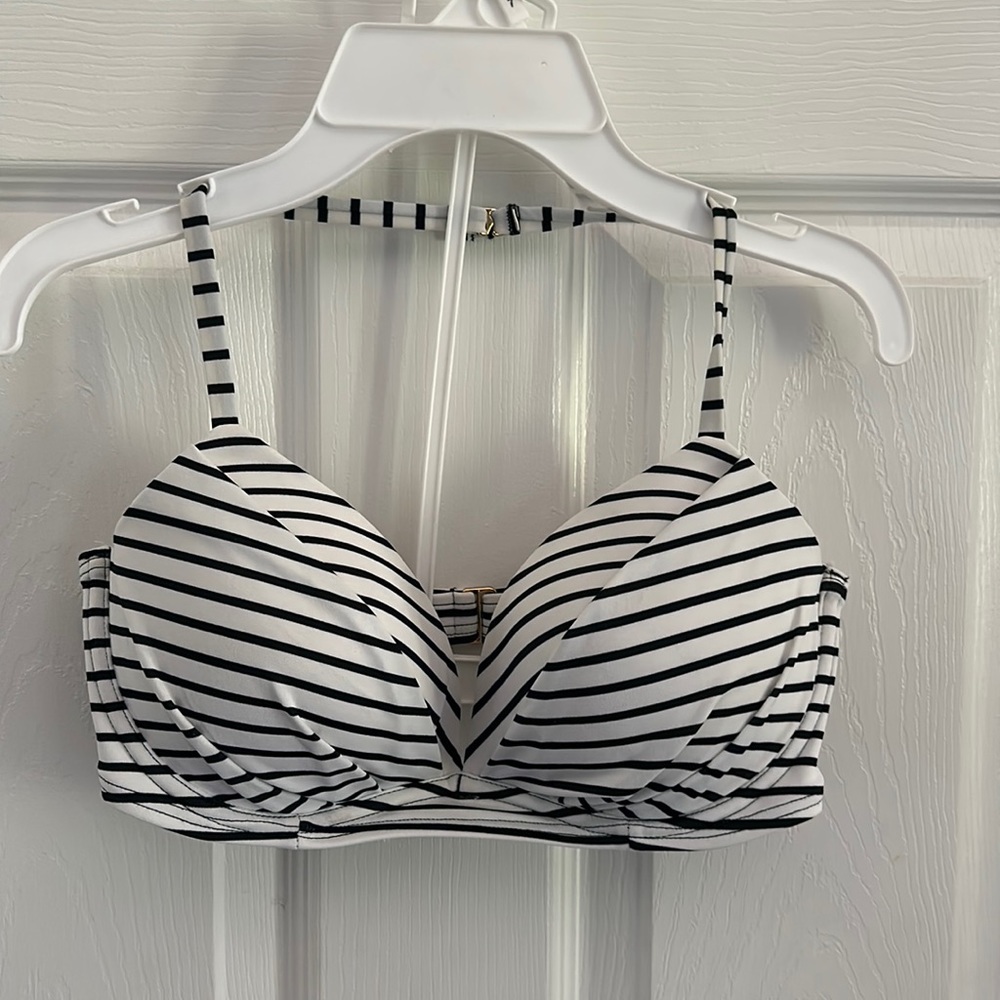 COPY - Victoria Secret 32D push up bikini top. Black and white stripe.